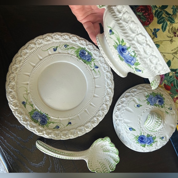 Vintage Italian Hand Painted MCM Soup Tureen Set With Plate Lid & Ladle - Picture 12 of 16